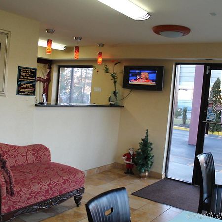Express Inn - Wall Farmingdale Інтер'єр фото