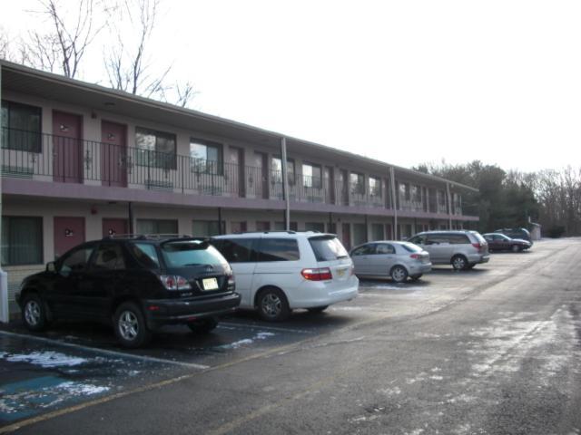 Express Inn - Wall Farmingdale Екстер'єр фото